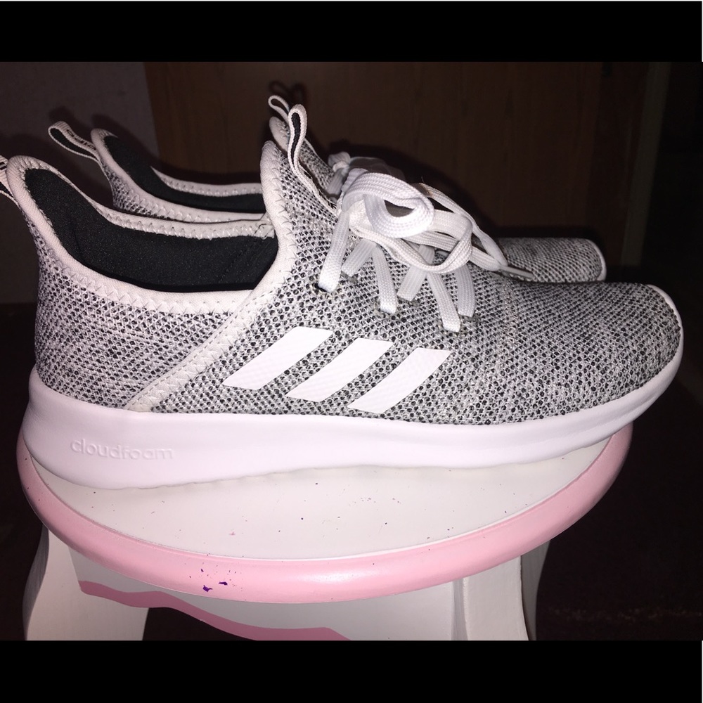 Women Adidas shoes size 8